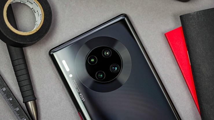 Huawei, yazılım konusunda rakip tanımayacak