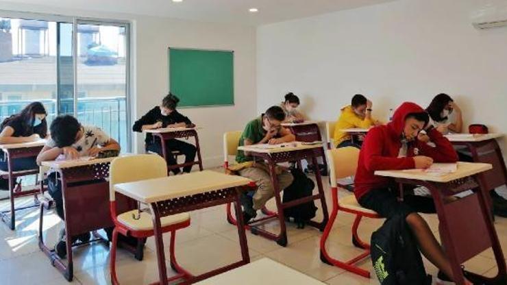 Etüt merkezide ilk sınav heyecanı