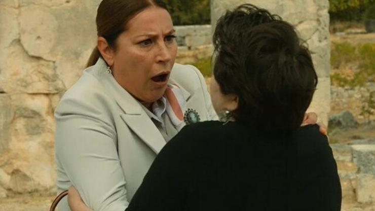 Hünkar Yaman diziden ayrıldı mı Hünkar Yamanı kim öldürdü Bıçaklanma ve cenaze sahnesi izle