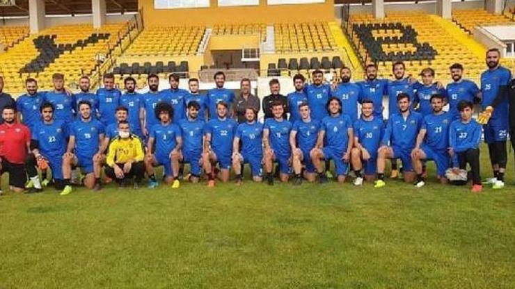 Bayburt Özel İdaresporda ikinci koronavirüs şoku 18 futbolcu pozitif