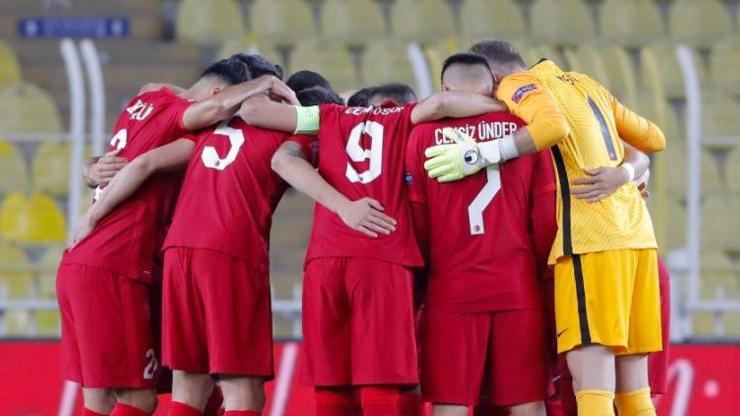 4 futbolcu milli takım kadrosundan çıkarıldı
