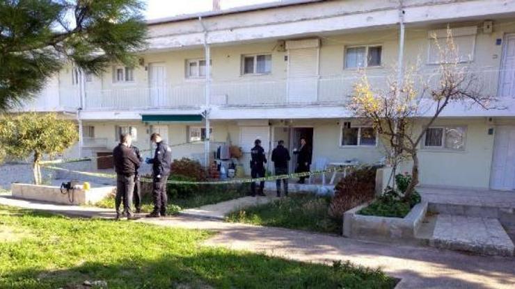 Yalnız yaşadığı evinde ölü bulundu