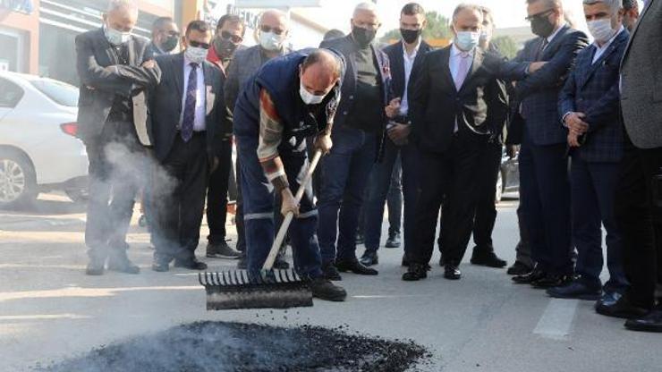 Bursa Büyükşehir Belediye Başkanı Aktaş: ‘Asfaltmatik’ ile hızlı ve ekonomik çözüm