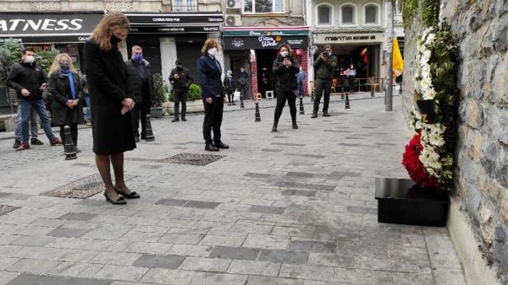 İngiliz Başkonsolosluğunda terör saldırısında ölenler anıldı
