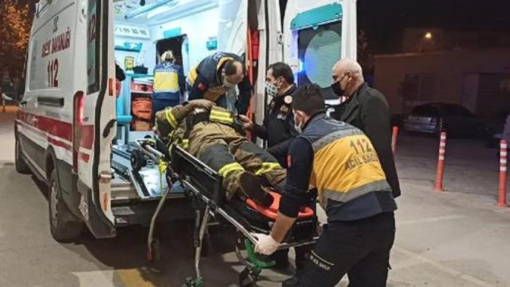 Yangına müdahale eden itfaiye eri çatıdan düştü