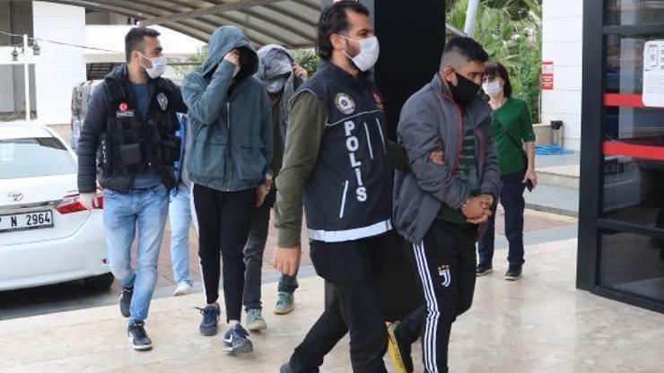 Uyuşturucu operasyonunda 3 gözaltı