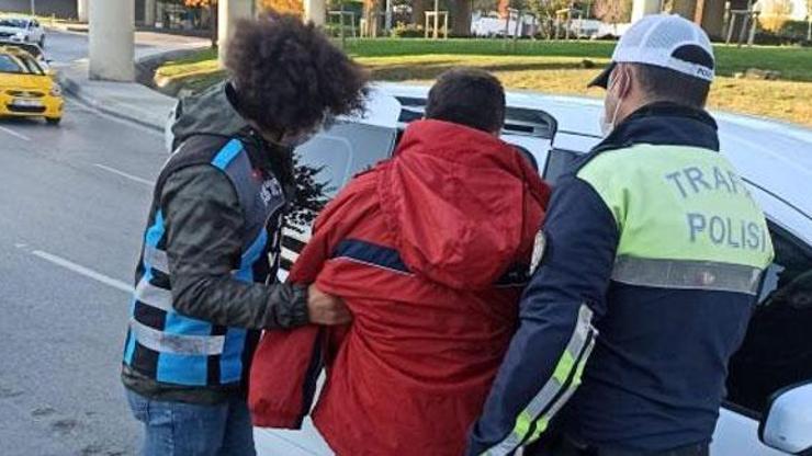 Motosiklet üzerinde iğrenç olay Yakalandı