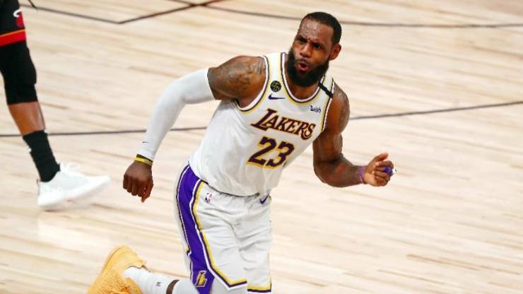 LeBron Jamesten 85 milyon dolarlık anlaşma