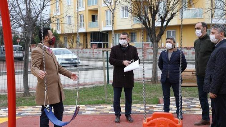 İnegöldeki Kemalpaşa Mahallesinde yenilenen park hizmete girdi
