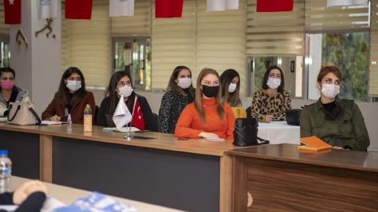 Çağrı merkezi personeline eğitim