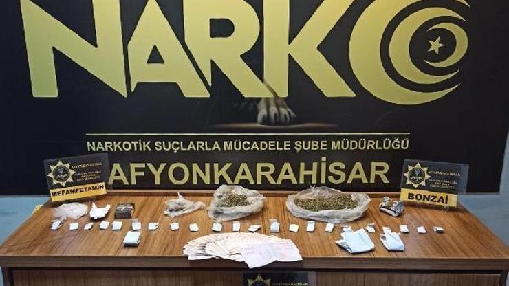 Uyuşturucu operasyonuna 3 gözaltı