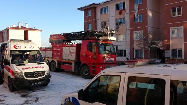 İşitme engelli, yalnız yaşadığı evinde ölü bulundu