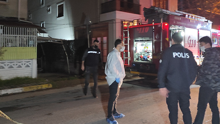 Tuzlada apartmanda yangın