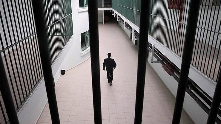 İsrail hapishanelerinde Kovid-19 tespit edilen Filistinli tutuklu sayısı 171e yükseldi