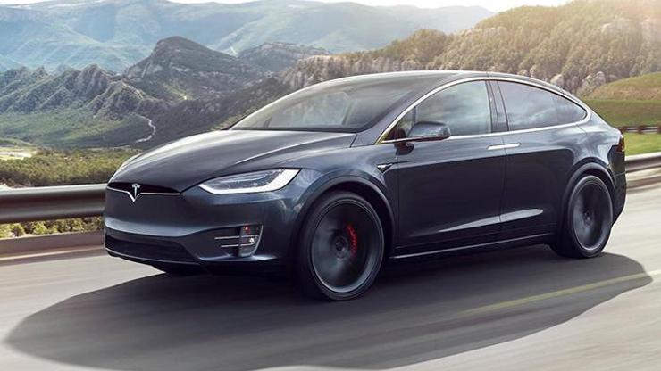 Tesla 500 bine “çok az” kaldı