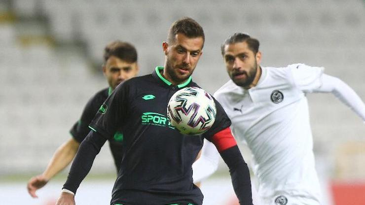 Son dakika... Konyasporda Uğur Demirokla yollar ayrıldı