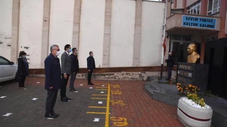 Keşanda okullarda İstiklal Marşı okundu