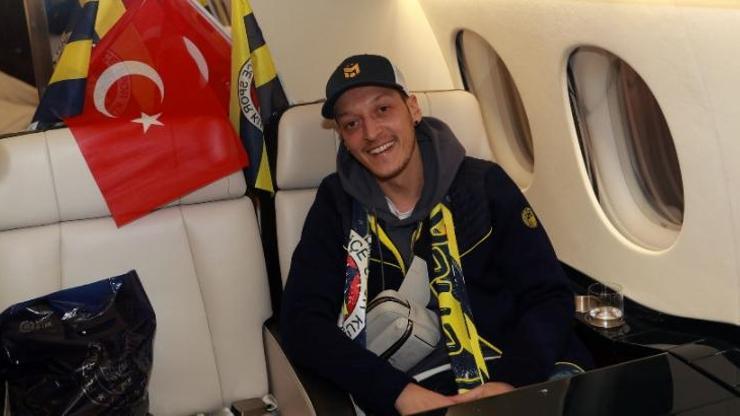 Arsene Wenger: Mesut Özil ocak ayının en büyük transferi