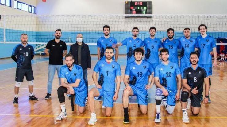 Karacabey Belediyespor voleybolda tam gaz
