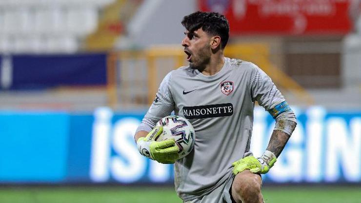 Süper Ligde 3 futbolcu tüm maçlarda 90 dakika oynadı