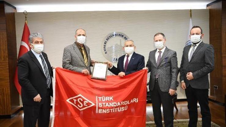Büyükşehir Belediyesine TSE Covid-19 Güvenli Hizmet Belgesi