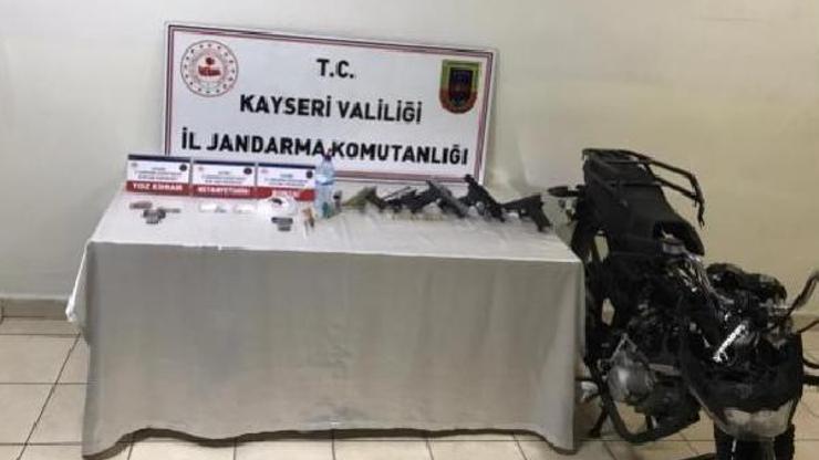 Kayseri’de uyuşturucu operasyonu: 5 gözaltı