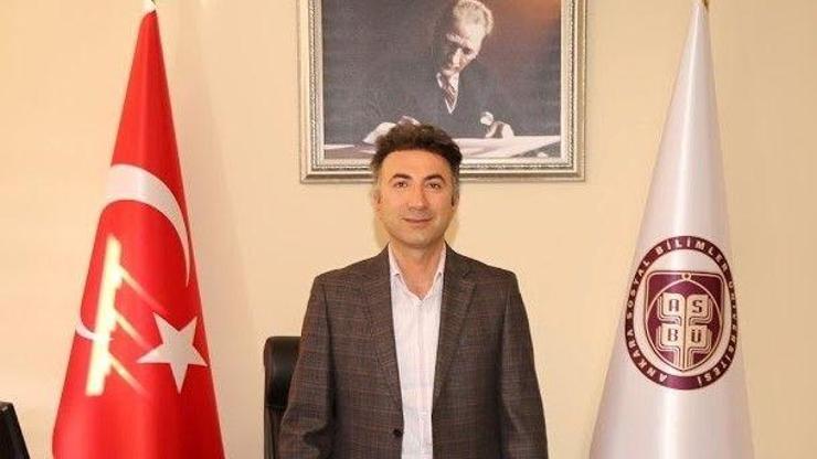 Prof. Dr. İdris Demir kimdir