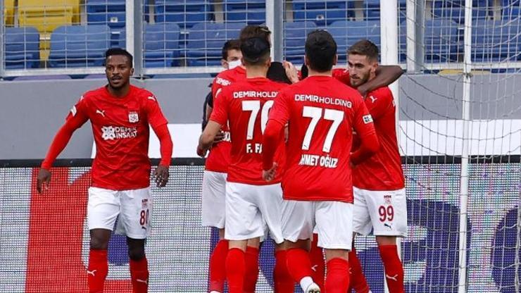 Kayode Süper Ligde ilk kez gol attı