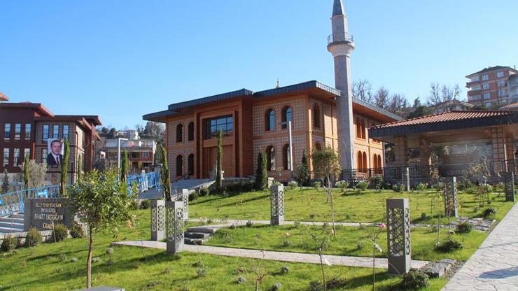Erdoğan, Rizede Selçuklu ve Karadeniz mimarisine sahip camiyi ibadete açacak