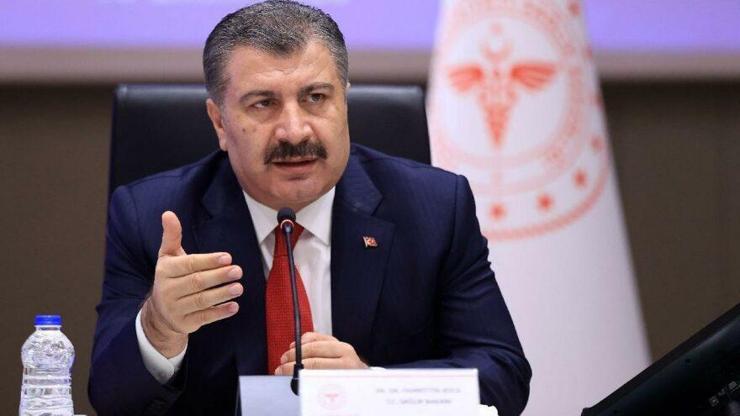 Üniversiteler açılacak mı 2021 Sağlık Bakanı Fahrettin Kocadan son dakika yüz yüze eğitim açıklaması