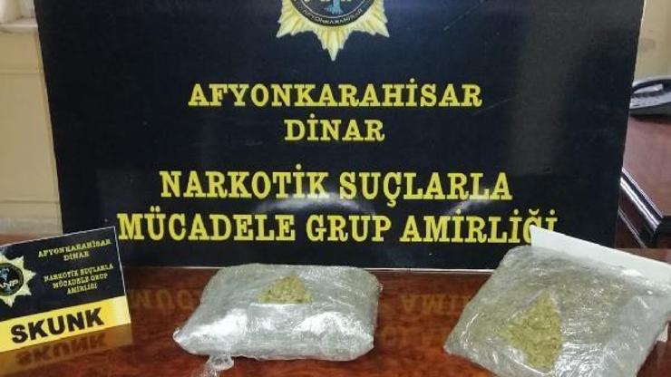 Dinarda uyuşturucu operasyonuna 4 tutuklama