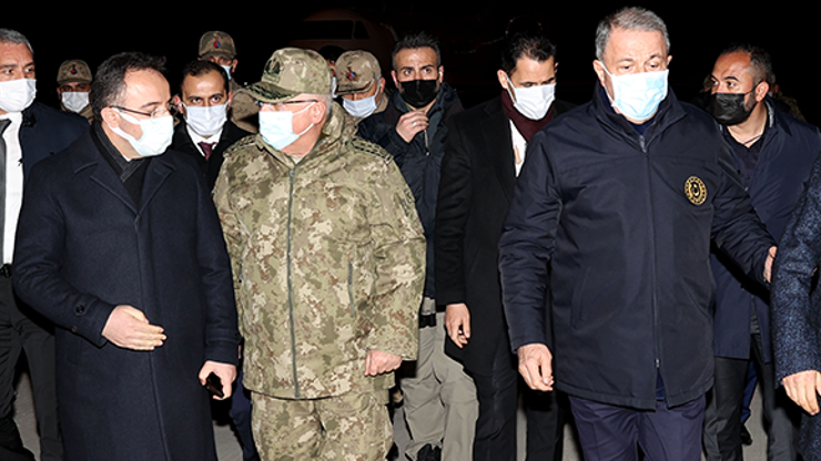 Son dakika haberi: Bakan Akar: Acımız çok büyük, milletçe derin üzüntü içindeyiz