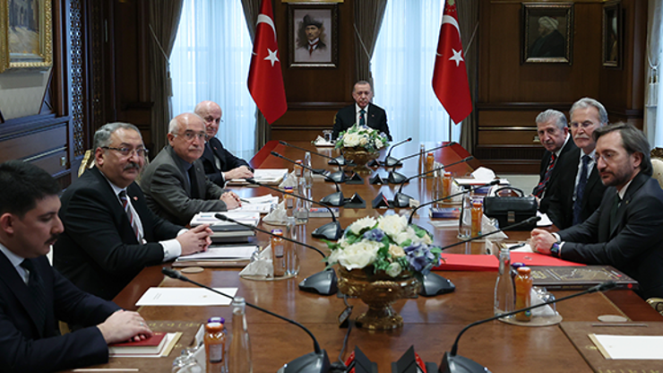 Son dakika haberi: Yüksek İstişare Kurulu toplandı Dil vurgusu yapıldı