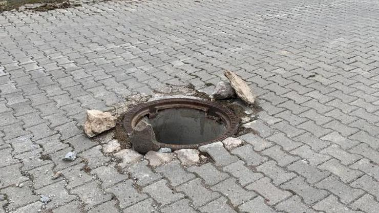 Bolvadin OSBde rögar kapakları çalındı