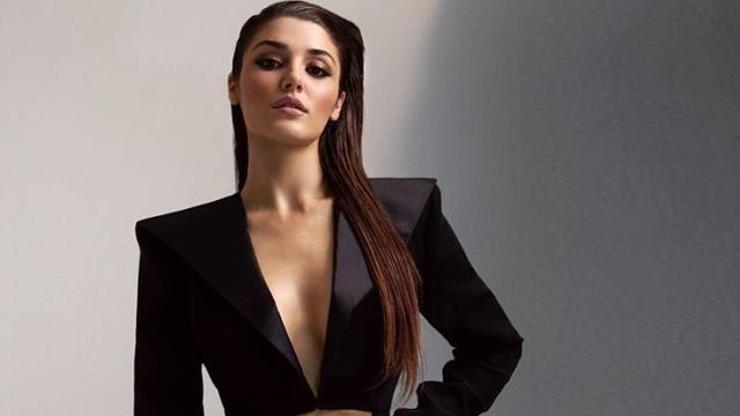 Hande Erçelden ayna pozu