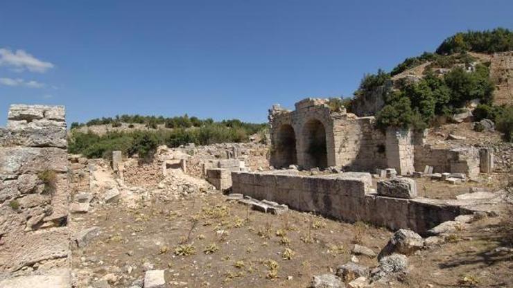 Kremna Antik Kentinde kazı çalışmaları