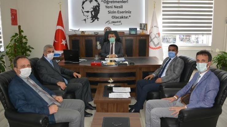 Kaymakam Çimşitten milli eğitime ziyaret