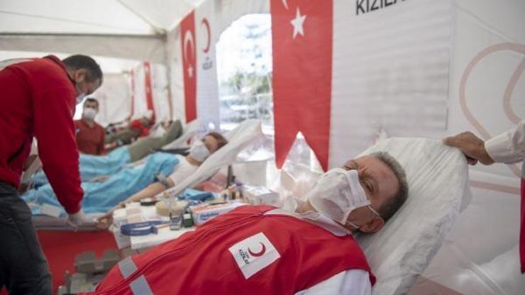 Küçük Toprak için kök hücre kampanyası