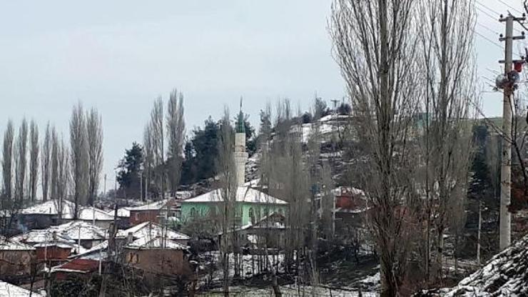 Dağmarmara mahalleleri güne beyaz örtüyle uyandı