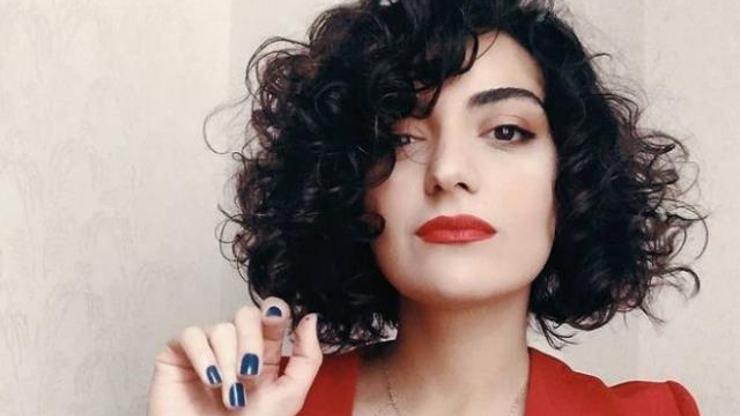 Camdaki Kız Billur kimdir Camdaki Kız Billuru Merve Polat oynuyor Merve Polat kaç yaşında