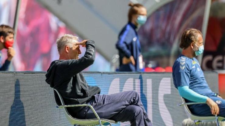 İtalya, EURO 2020de stat kapasitesinin en az yüzde 25i kadar seyirci alınmasını garanti edecek