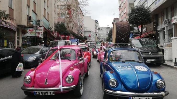 Esenlerde palyaço ve vosvoslarla 23 Nisan kutlaması