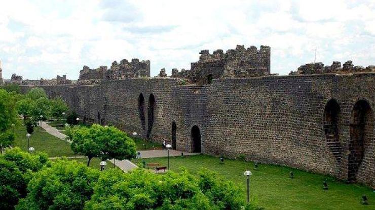 Diyarbakır Gezilecek Yerler Listesi... Diyarbakırda Görülmesi Gereken Yerler Ve Yapılacaklar Listesi