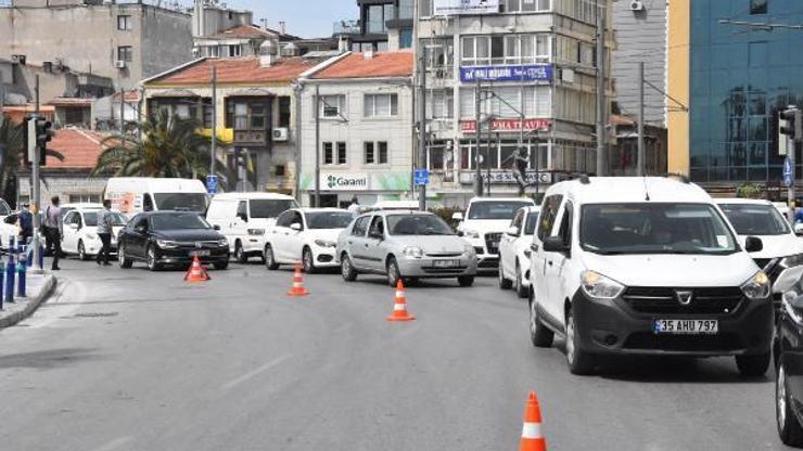 Tam kapanma denetimi: Araç kuyruğu oluştu