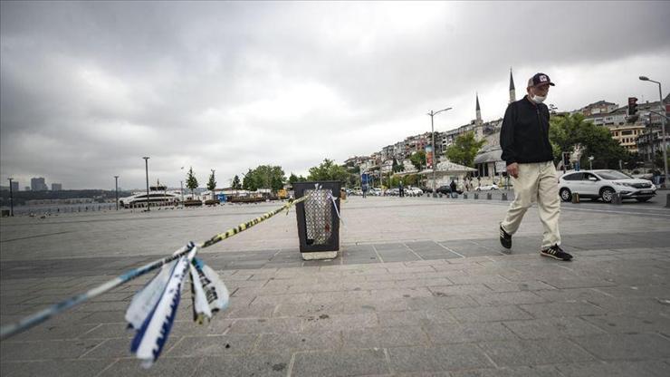 Bilim Kurulu üyesi Tezer: Bayramda temastan kaçınacağız