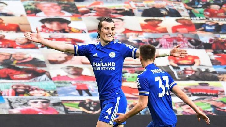 Manchester United - Leicester City: 1-2 (Maç özeti izle)