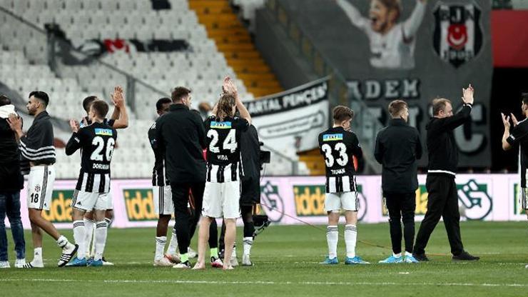 Taraftardan Sergen Yalçın ve futbolculara destek