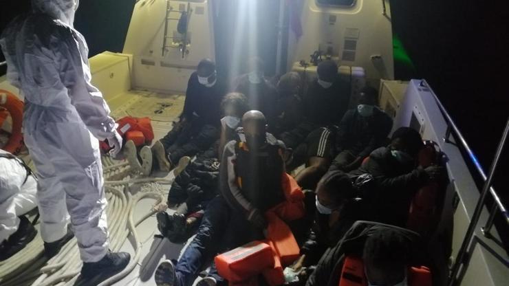 Muğla açıklarında 11 düzensiz göçmen kurtarıldı