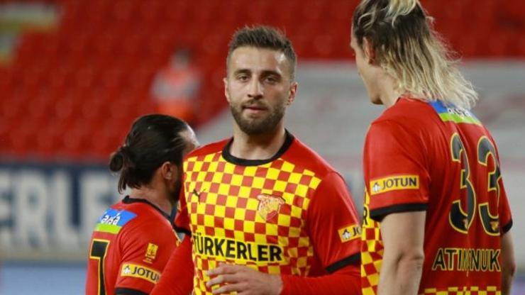 Alpaslan Öztürk Göztepeden ayrıldı
