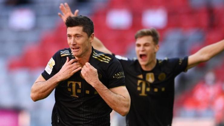 Robert Lewandowski Bundesliga tarihine geçti